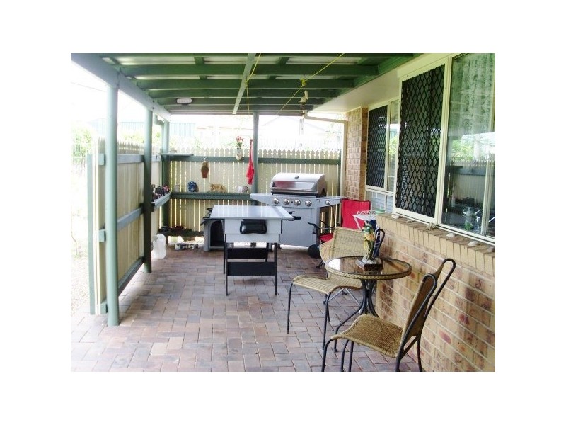 7 Cochrane Court, Torquay QLD 4655