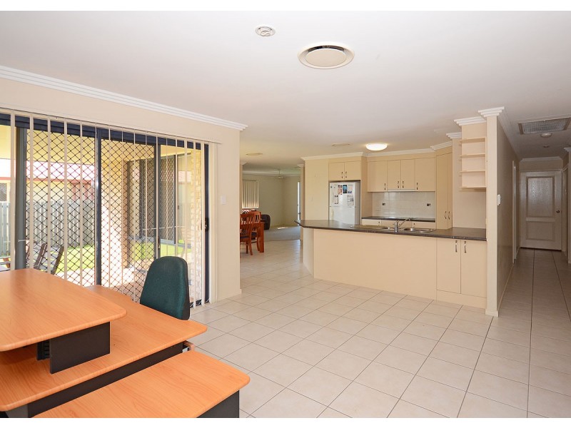 19 Bayswater Drive, Urraween QLD 4655