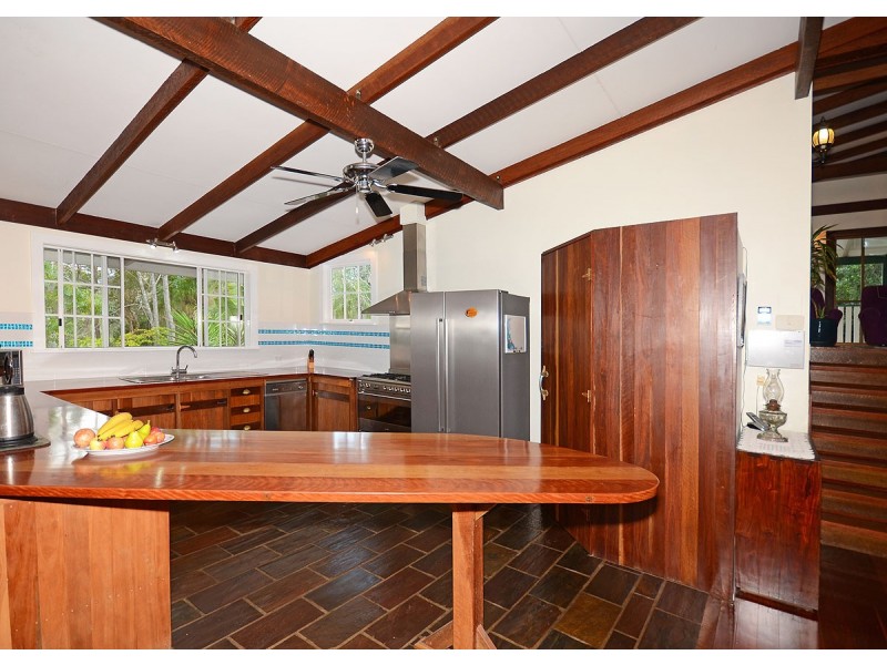 1009 Pialba Burrum Heads Rd, Craignish QLD 4655