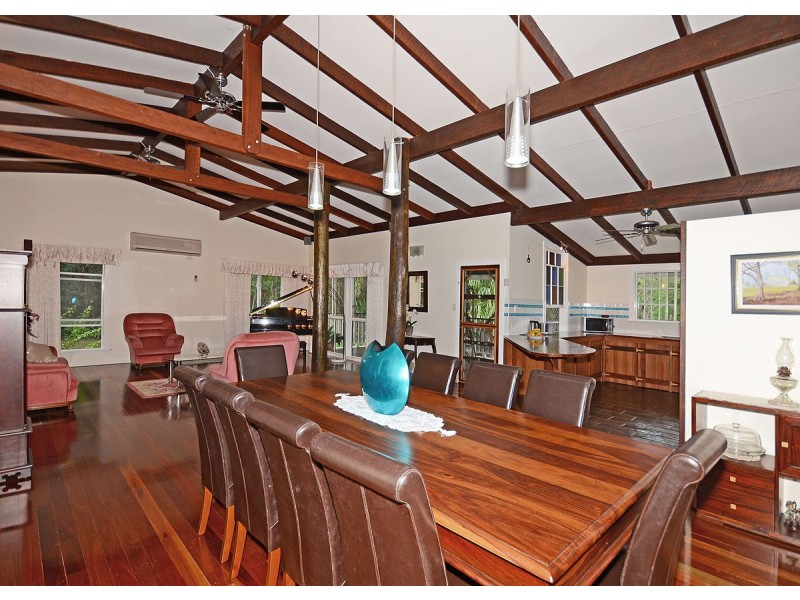 1009 Pialba Burrum Heads Rd, Craignish QLD 4655