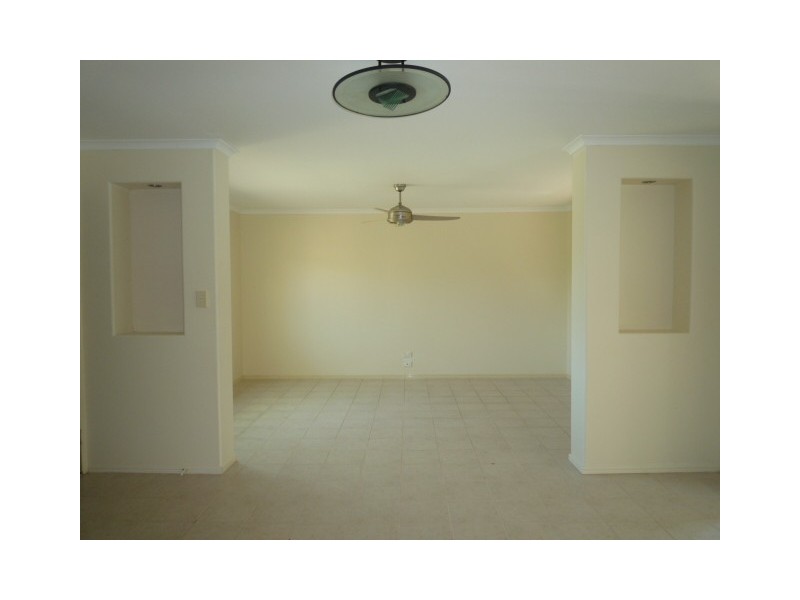 6 Lester Crescent, Torquay QLD 4655