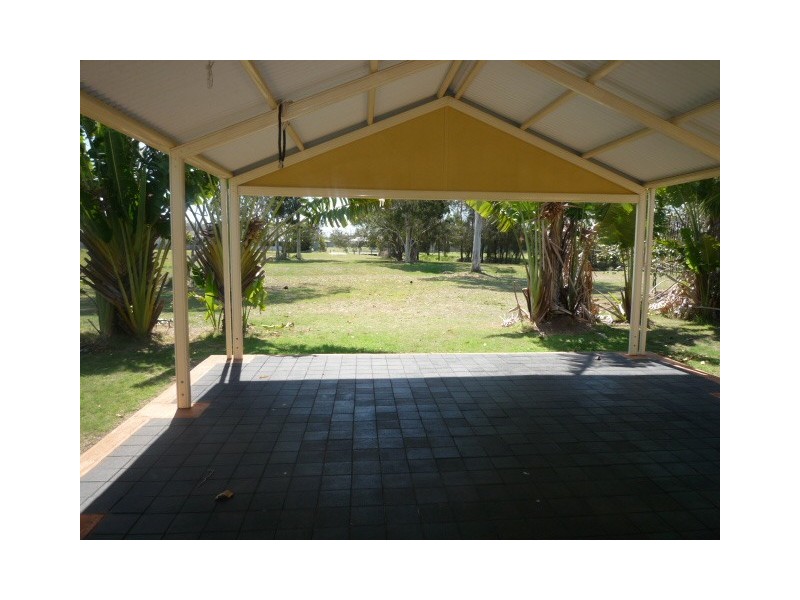 6 Lester Crescent, Torquay QLD 4655