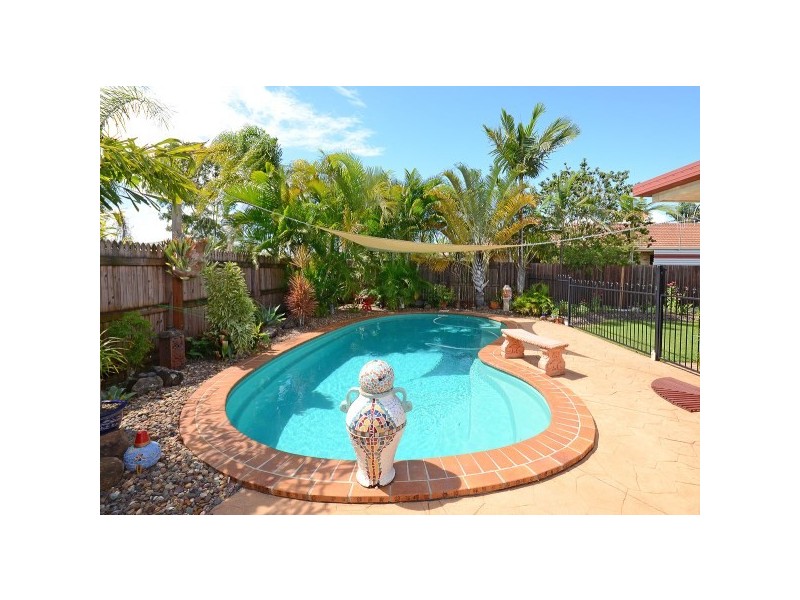 14 Brolga Court, Hervey Bay QLD 4655