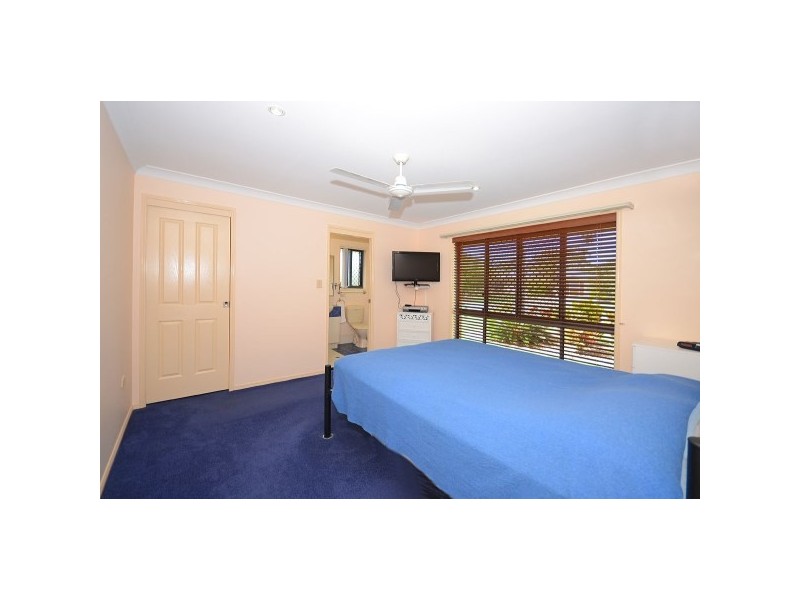 72 Snapper Street, Kawungan QLD 4655