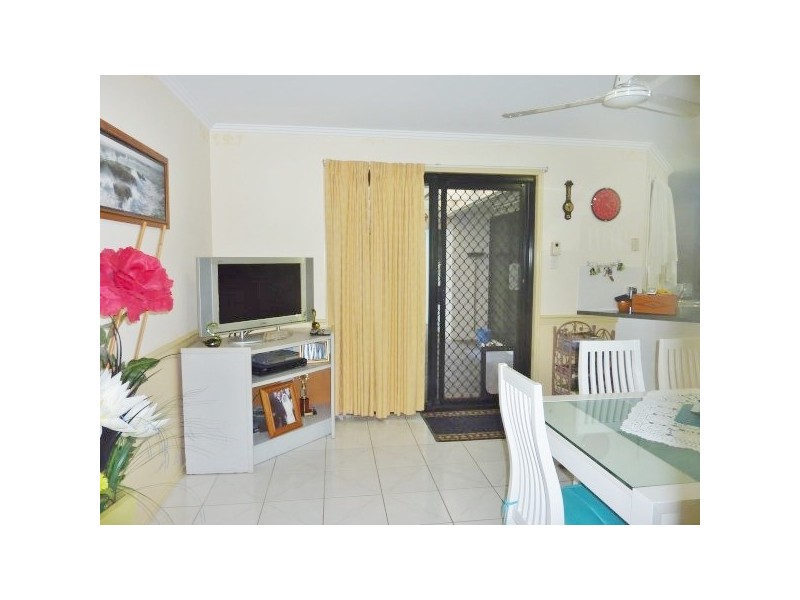 11 Thornbill Drive, Eli Waters QLD 4655