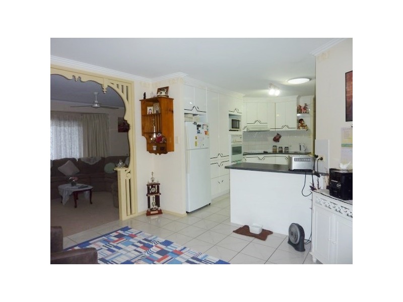 11 Thornbill Drive, Eli Waters QLD 4655