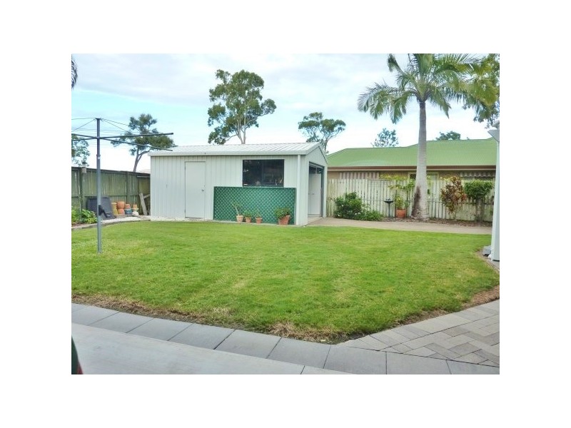 11 Thornbill Drive, Eli Waters QLD 4655