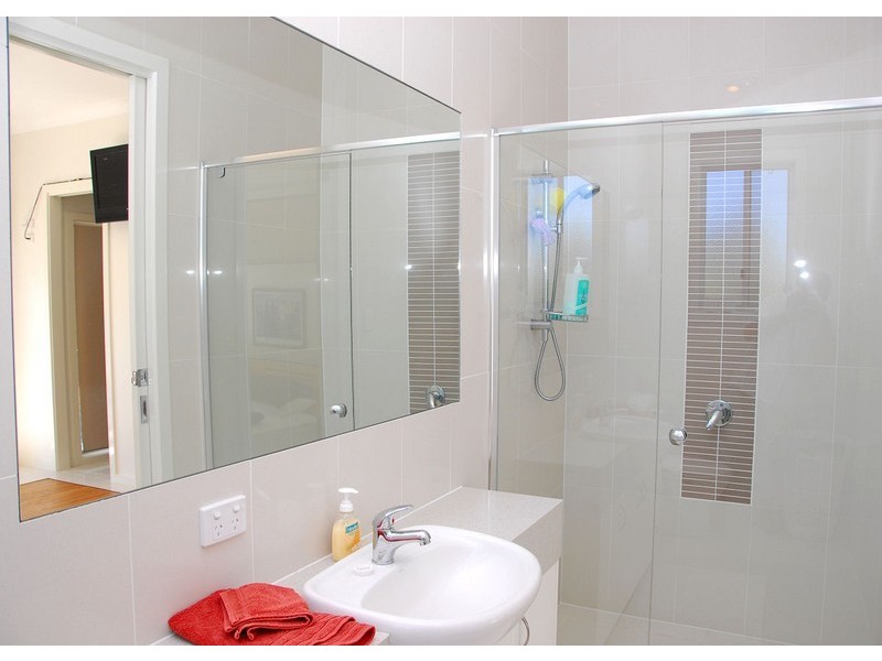 10/542 Esplanade, Urangan QLD 4655