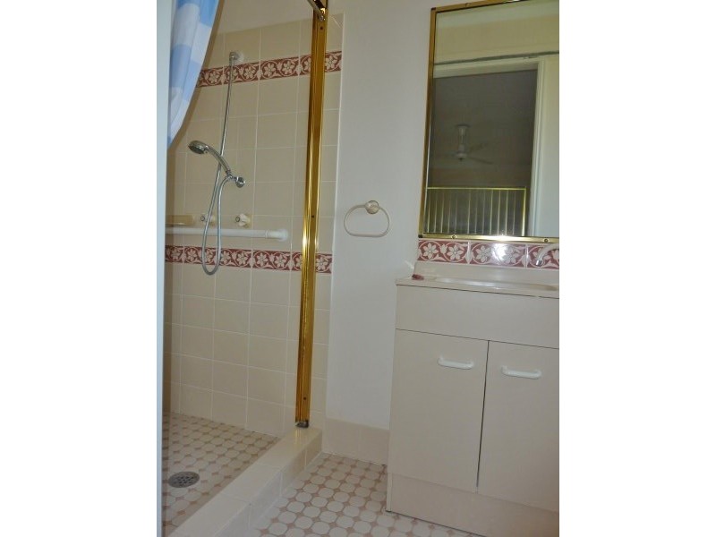 15 Wuruma Street, Scarness QLD 4655