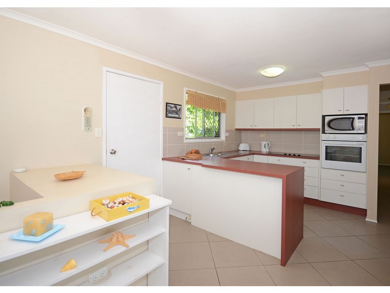 43 Totness Street, Torquay QLD 4655