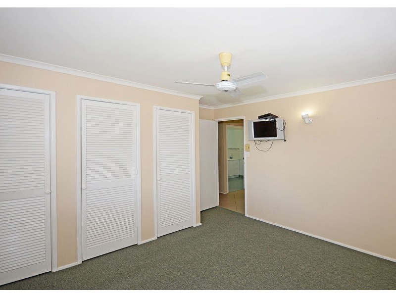 43 Totness Street, Torquay QLD 4655