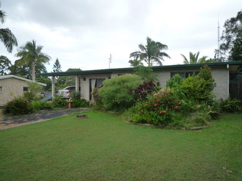 673 Boat Harbour Drive, Urangan QLD 4655