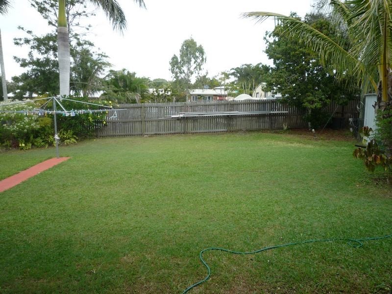 673 Boat Harbour Drive, Urangan QLD 4655