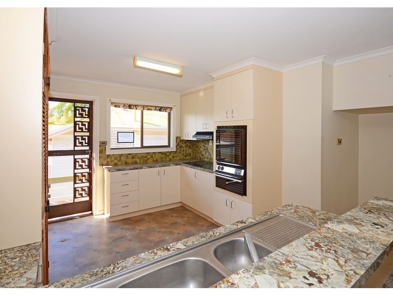 3/6 Witt Street, Torquay QLD 4655