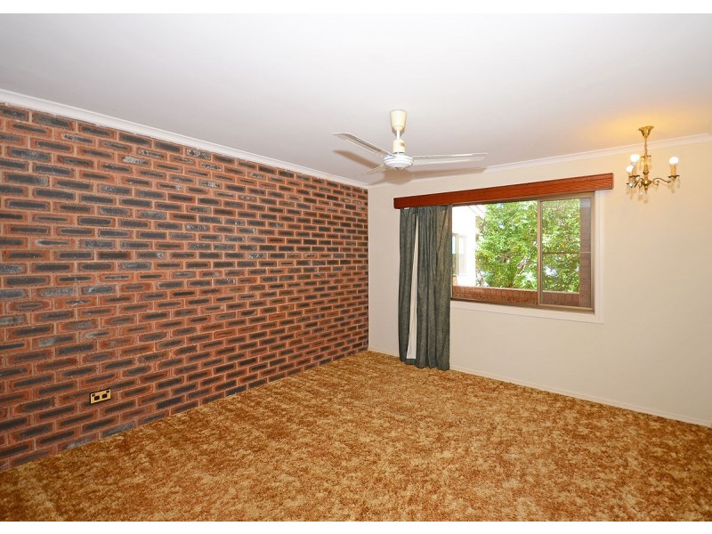 3/6 Witt Street, Torquay QLD 4655