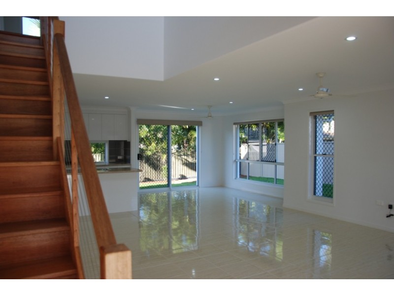 3/38 Tavistock Street, Torquay QLD 4655