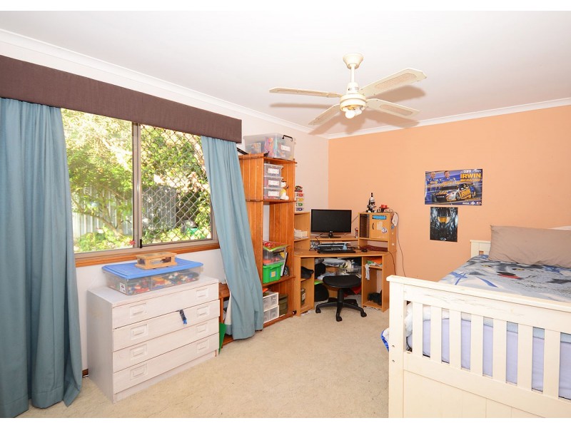 37 Thornbill Drive, Eli Waters QLD 4655