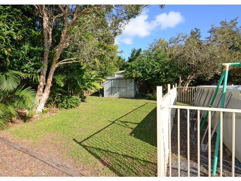 37 Thornbill Drive, Eli Waters QLD 4655