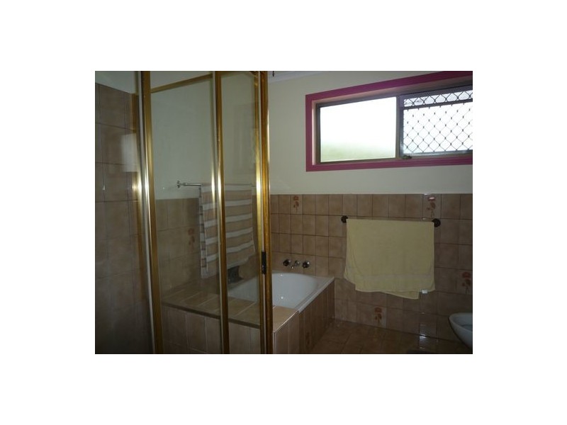 U3 – 42 Pulgul Street, Urangan QLD 4655