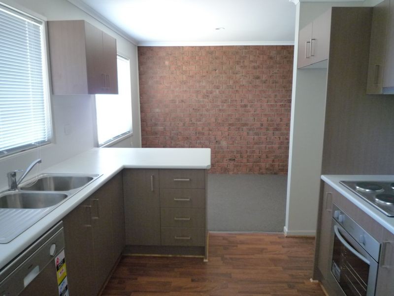 11 Honiton Street, Torquay QLD 4655
