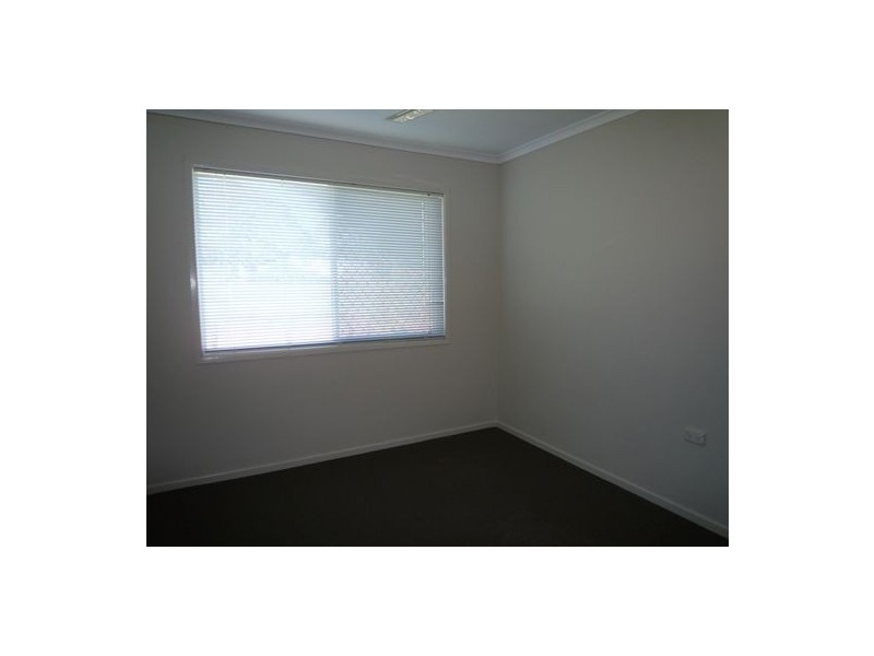 11 Honiton Street, Torquay QLD 4655