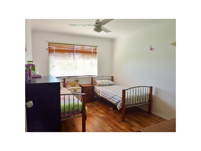 159 Long Street, Point Vernon QLD 4655