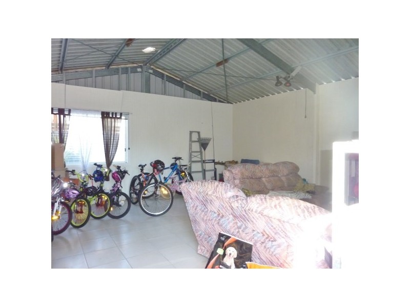 159 Long Street, Point Vernon QLD 4655