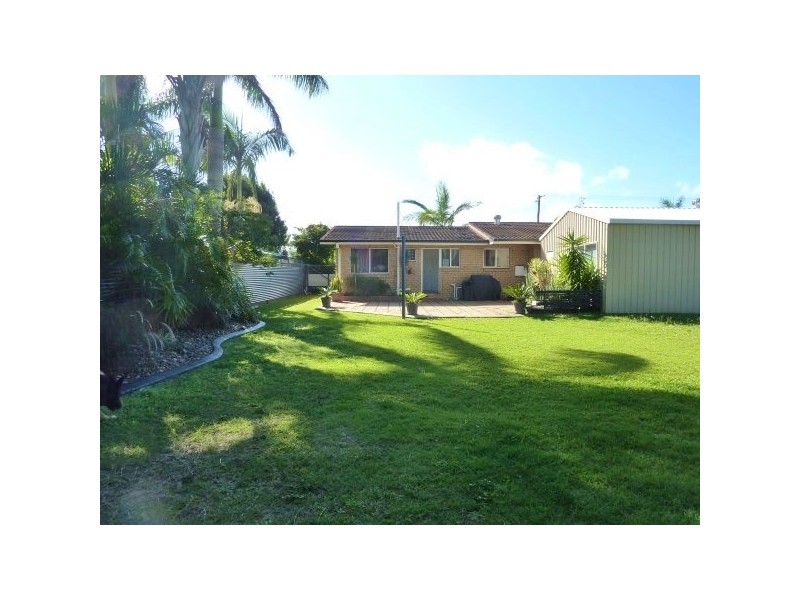 159 Long Street, Point Vernon QLD 4655