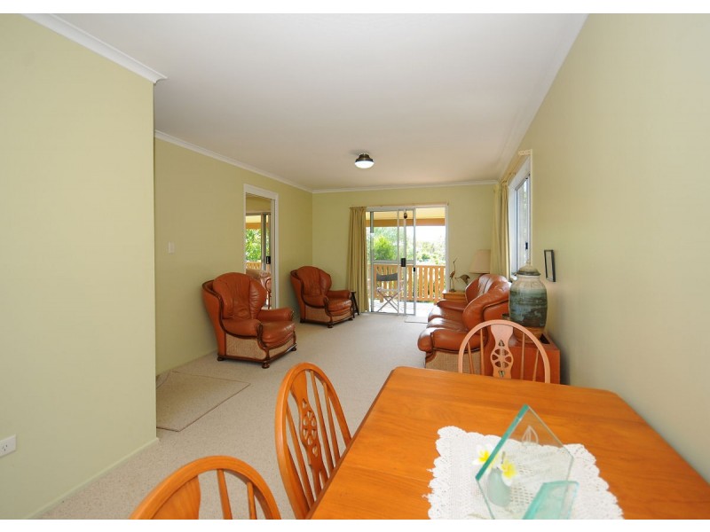 93 Long Street, Point Vernon QLD 4655