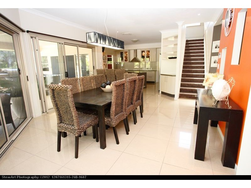 5 Mexican Court, Urangan QLD 4655