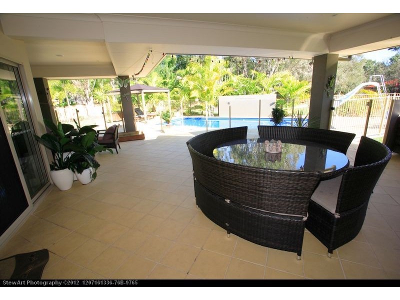 5 Mexican Court, Urangan QLD 4655