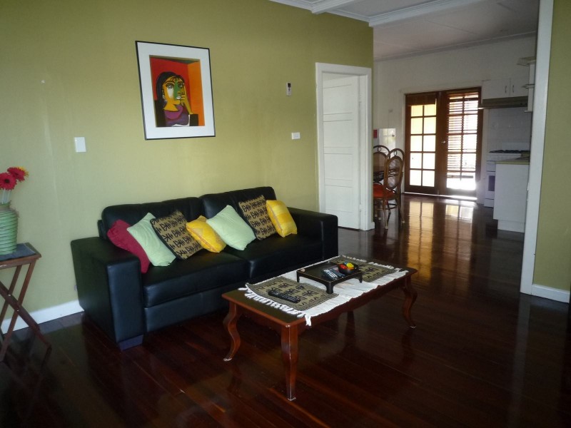 90 Cypress Street, Torquay QLD 4655