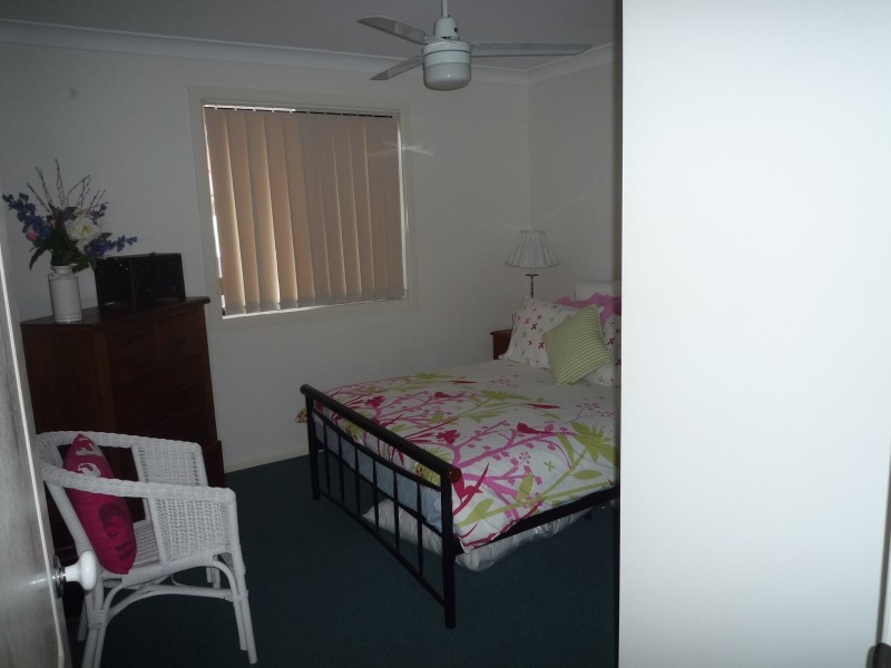 3 Kestrel Court, Eli Waters QLD 4655