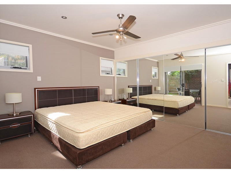 13, 136 Pulgul Street, Urangan QLD 4655