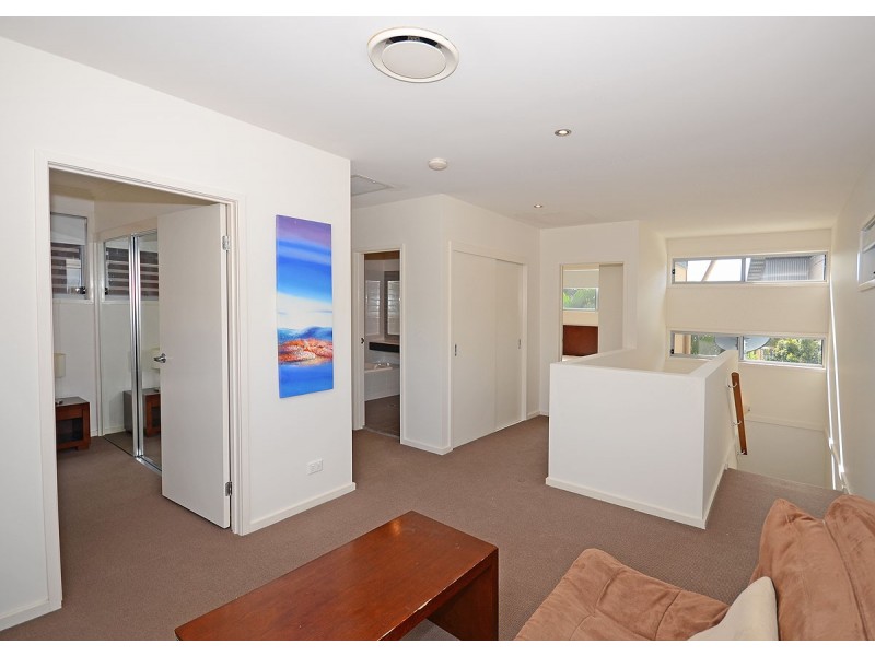 13, 136 Pulgul Street, Urangan QLD 4655