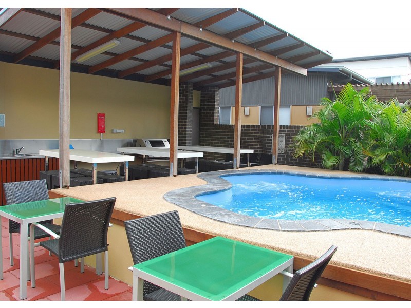 13, 136 Pulgul Street, Urangan QLD 4655