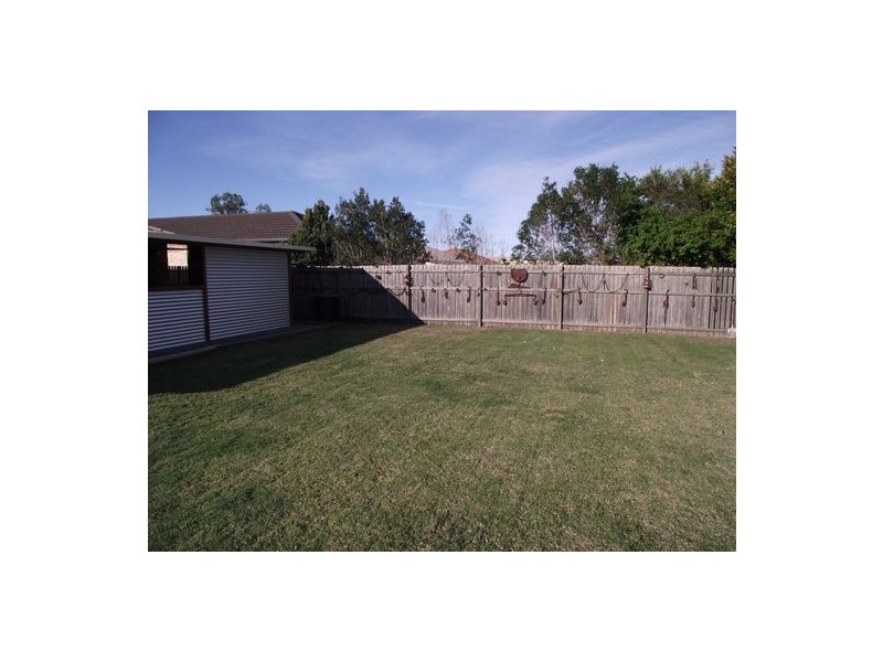 28 Gunsynd Way, Point Vernon QLD 4655