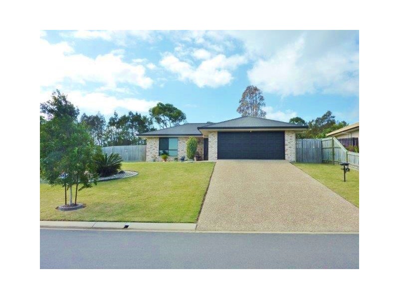 2 Picadilly Circuit, Urraween QLD 4655