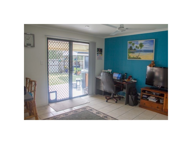 2 Picadilly Circuit, Urraween QLD 4655