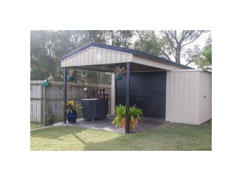 2 Picadilly Circuit, Urraween QLD 4655