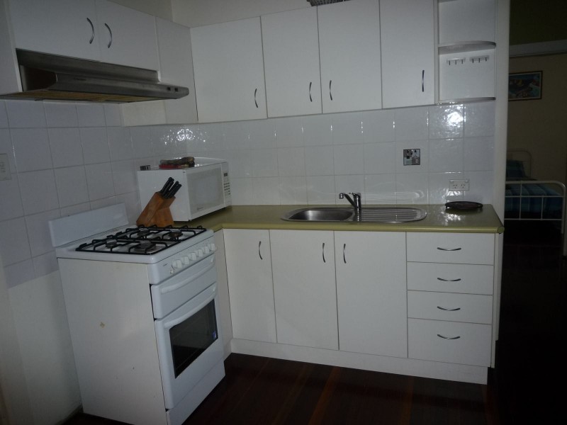 90 Cypress Street, Torquay QLD 4655