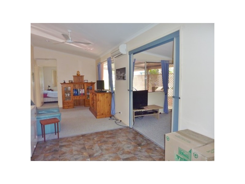 38-208 Elizabeth Street, Urangan QLD 4655