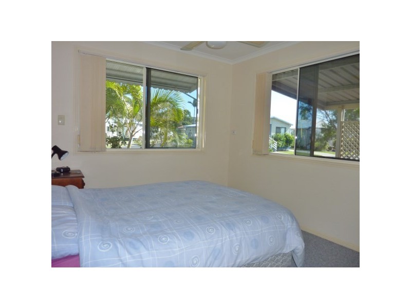 38-208 Elizabeth Street, Urangan QLD 4655