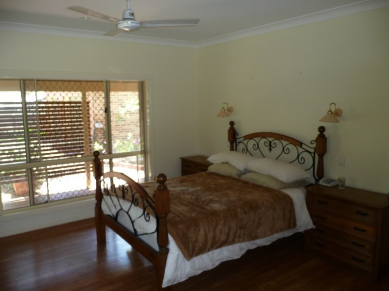 48-50 Maree Street, Wondunna QLD 4655