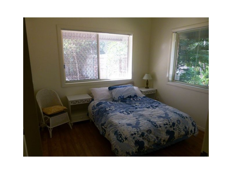 48-50 Maree Street, Wondunna QLD 4655