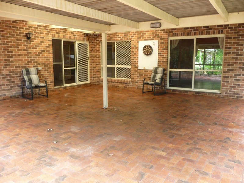 48-50 Maree Street, Wondunna QLD 4655