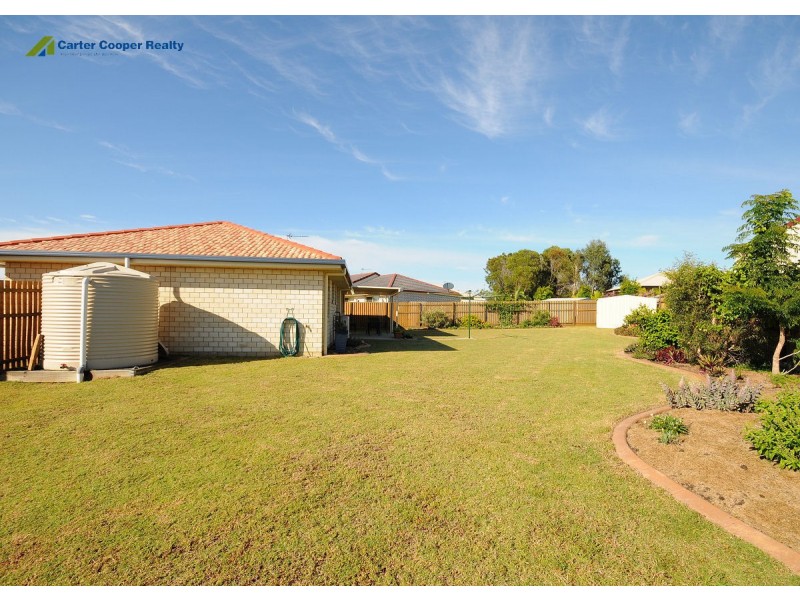 5 Jade Court, Urangan QLD 4655