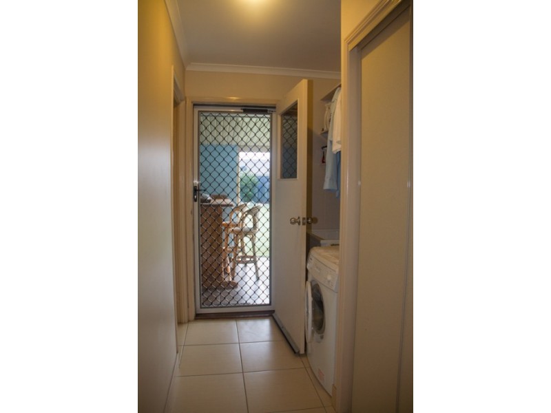 83 Martin Street, Point Vernon QLD 4655