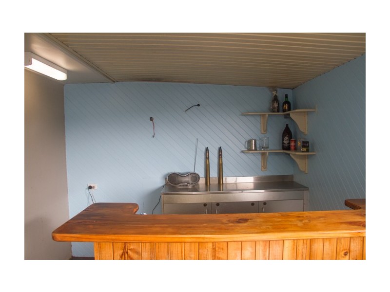 83 Martin Street, Point Vernon QLD 4655