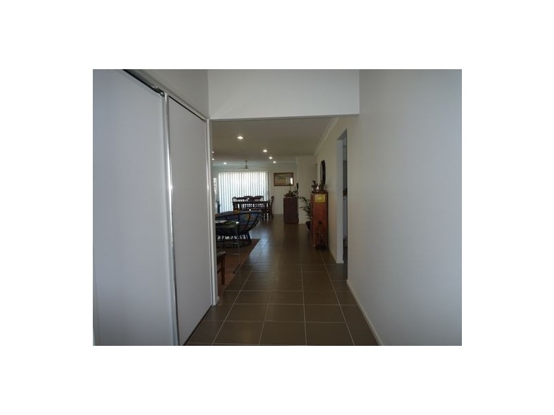 9 Captain Cook Street, Urraween QLD 4655